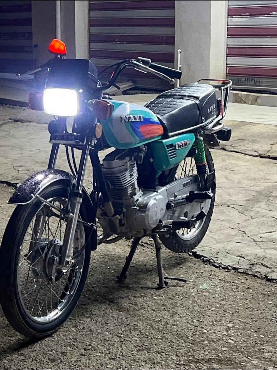 للبيع/ نامه موديل٢٥ مابيه أي نقص دراجه نضيفه مكينه ما مفتوحه بلاد بي بيه ضرر بل تانكي من فوك شويه مطعوج الباقي كله كفاله مكاني بعقوبه السعر ٥٠٠ وبيه مجال حك الجيه الرقم ‭***********‬ //
رقم الواتساب//‭***********‬
