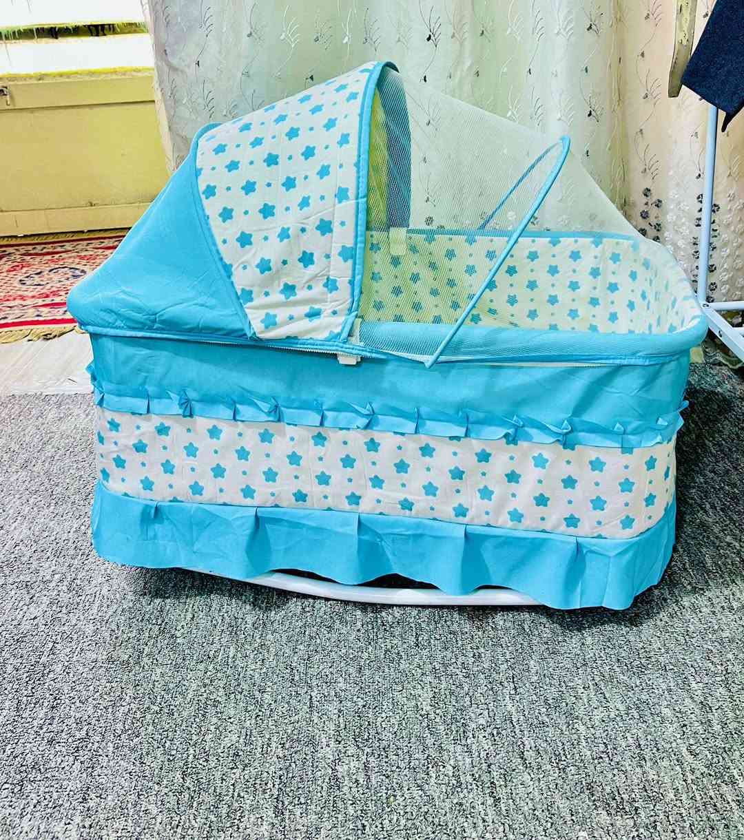 غراض للبيع مستخدمة جداً قليل عدا المقعد الجوزي جديد وغير مستخدم
هزاز 20

كرسي 15

مقعد 18 وبي مجال 15

كاروك كبير 40

للتواصل واتساب ***********
