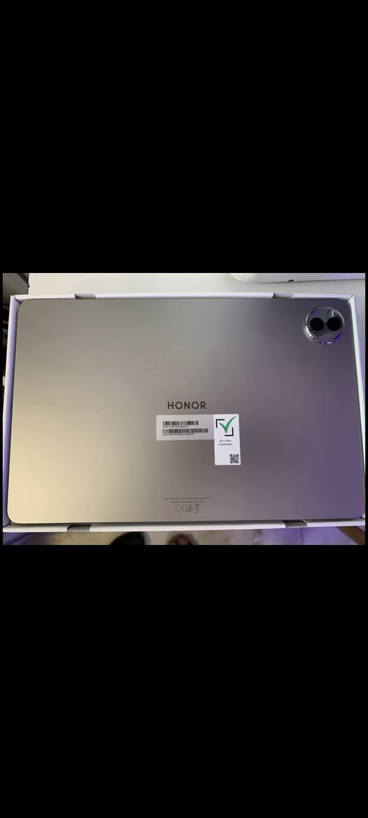 هونر باد 10 🤍✨
جديد جديد جديد🩵
 مستخدم يوم واحد🔥💔
🧨 مناسب لجميع الاستخدامات مع الكيبورد والقلم 💻🖊️

📱 الشاشة : 12.1 بوصة - 120 هرتز - IPS LCD
💾 الذاكرة : 256 جيجابايت الرام 8 جيجابايت
📷 الكاميرا : 8 ميجابكسل
💾 المعالج : Snapdragon 7 Gen 3
🔋 البطارية والشحن السريع : 10،000 مللي أمبير - 35 واط  

➖➖➖➖➖➖➖➖➖➖➖➖➖➖➖
       🔥🔥 السعر 355 ألف 🔥
➖➖➖➖➖➖➖➖➖➖➖➖➖➖➖
✅️توصيـــل لجميع المحافظــات 

                الــــعنـــــــــوان
📍بابل♥️✨

✨ للإستفسار التواصل أو الاتصال 
☎️***********
☎️***********
