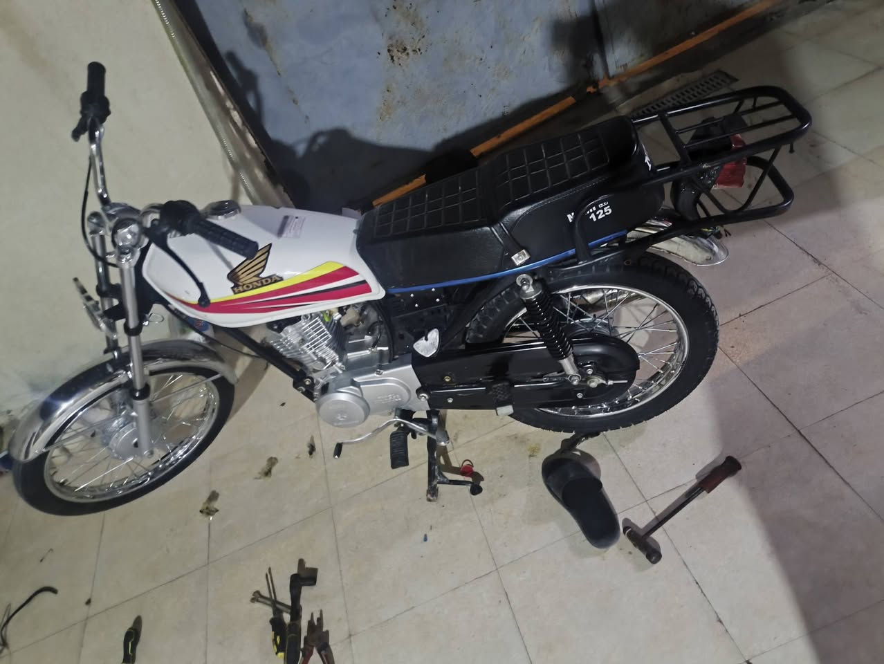 سلام عليكم 
نامه ادوات ادوات توه معمره جديده كلش كامله من كلشي 
اول تبديله دهن مكان ناصريه مركز سعر ٦٢٥ شراي يجي خاص


**إذا كنت صاحب هذا الإعلان وتريد حذفه لأي سبب، رجاءا أرسل رسالة إلى الدعم الفني**