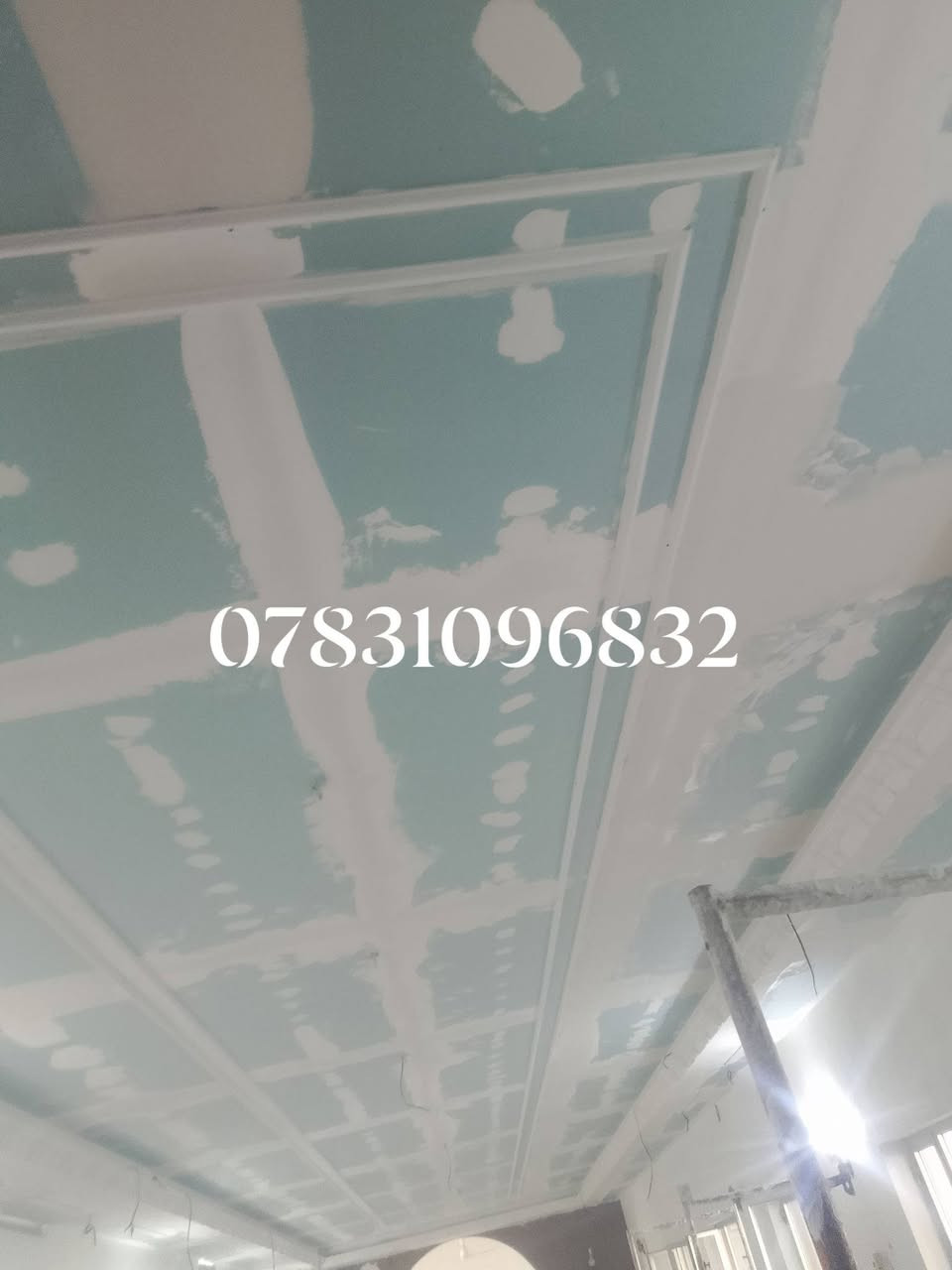 شعارنا بسيط (بيتك ويانه احلى )
ويانه تستلم بيتك 
🔮إنارة حديثة 
🔮اصباغ ممتازة
🔮تصاميم رائعه 
🔮صبغ النوافذ والشبابيك. تبديل نقاط كهرباء. لوحات فنية

شنو تنتضر اتصل وننطيك عروض قبل العيد 
***********
