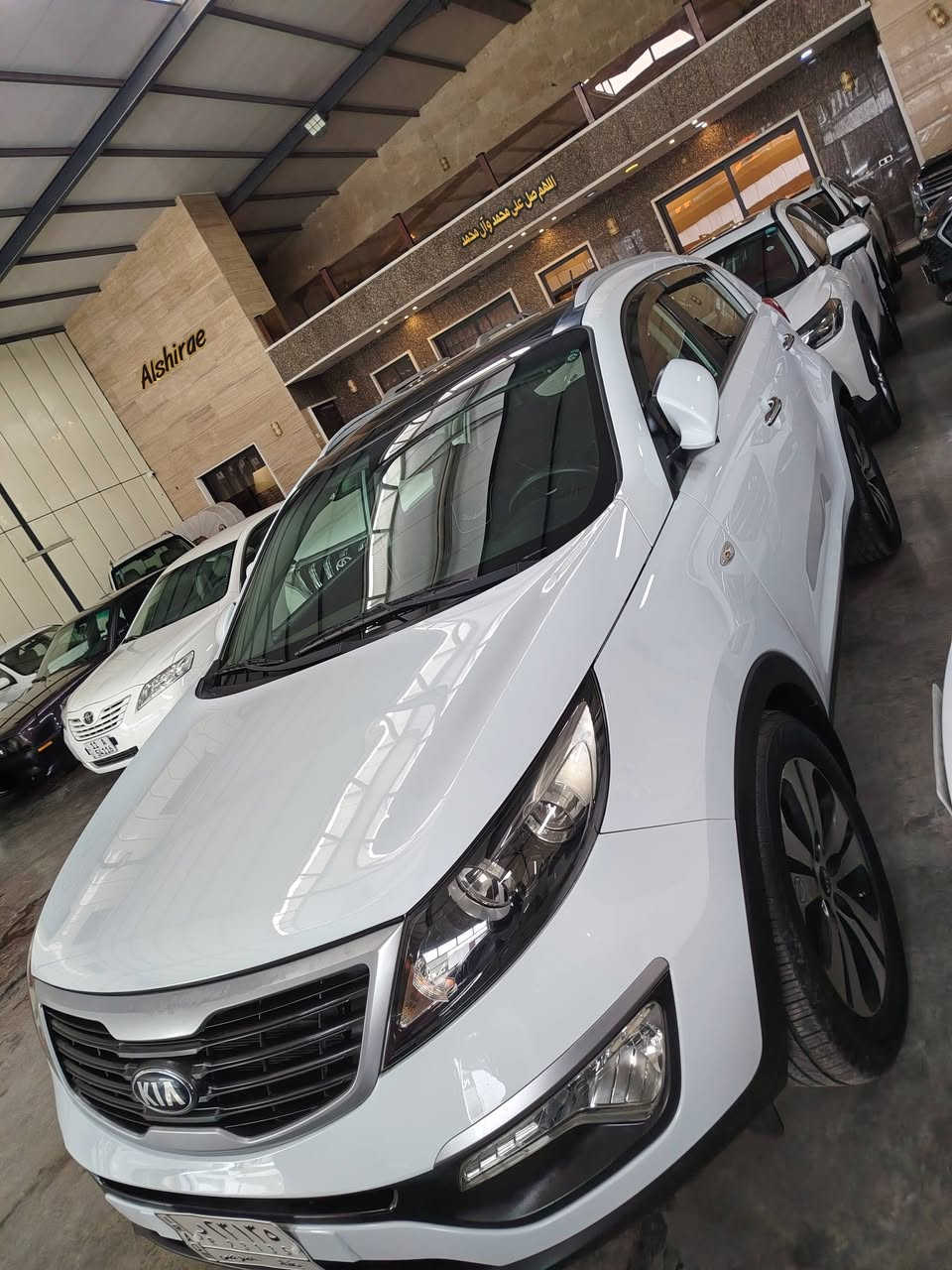 السلام عليكم سبورتج ٢٠١٤ خليجي
كفاله عامه لا صبغ ولا بارد ولا تبديل
ماشيه ١١٠  سياره جديده وجاهزه
محرك ٢٠٠٠ دوش بلادي
بانوراما
كشنات جلد
حساس خلفي
شاشه
كامره خلفيه
رقم بغداد
للتصال***********
