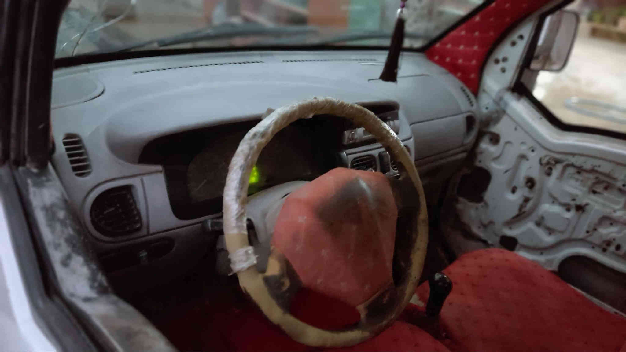 للبيع هيفاء موديل 2009  كير جديد محرك جديد شاصي معمر مكان كركوك حي العسكري السعر 20وبيها مجال حك الجيه***********
