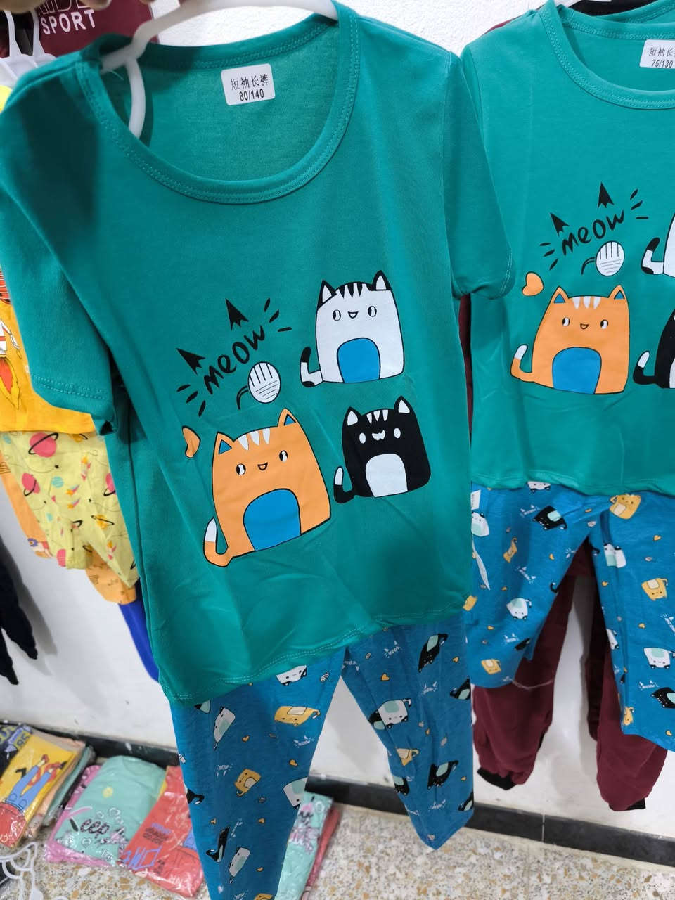 تراك ولادي يلبس من عمر 3 الى 6 السعر 6 الاف والتوصيل مجاني لكافة مناطق ميسان


**إذا كنت صاحب هذا الإعلان وتريد حذفه لأي سبب، رجاءا أرسل رسالة إلى الدعم الفني**