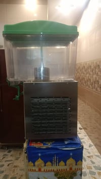 غراض مطعم الئ البيع. ٠٧٧٠٩٤٥١٦٠٤