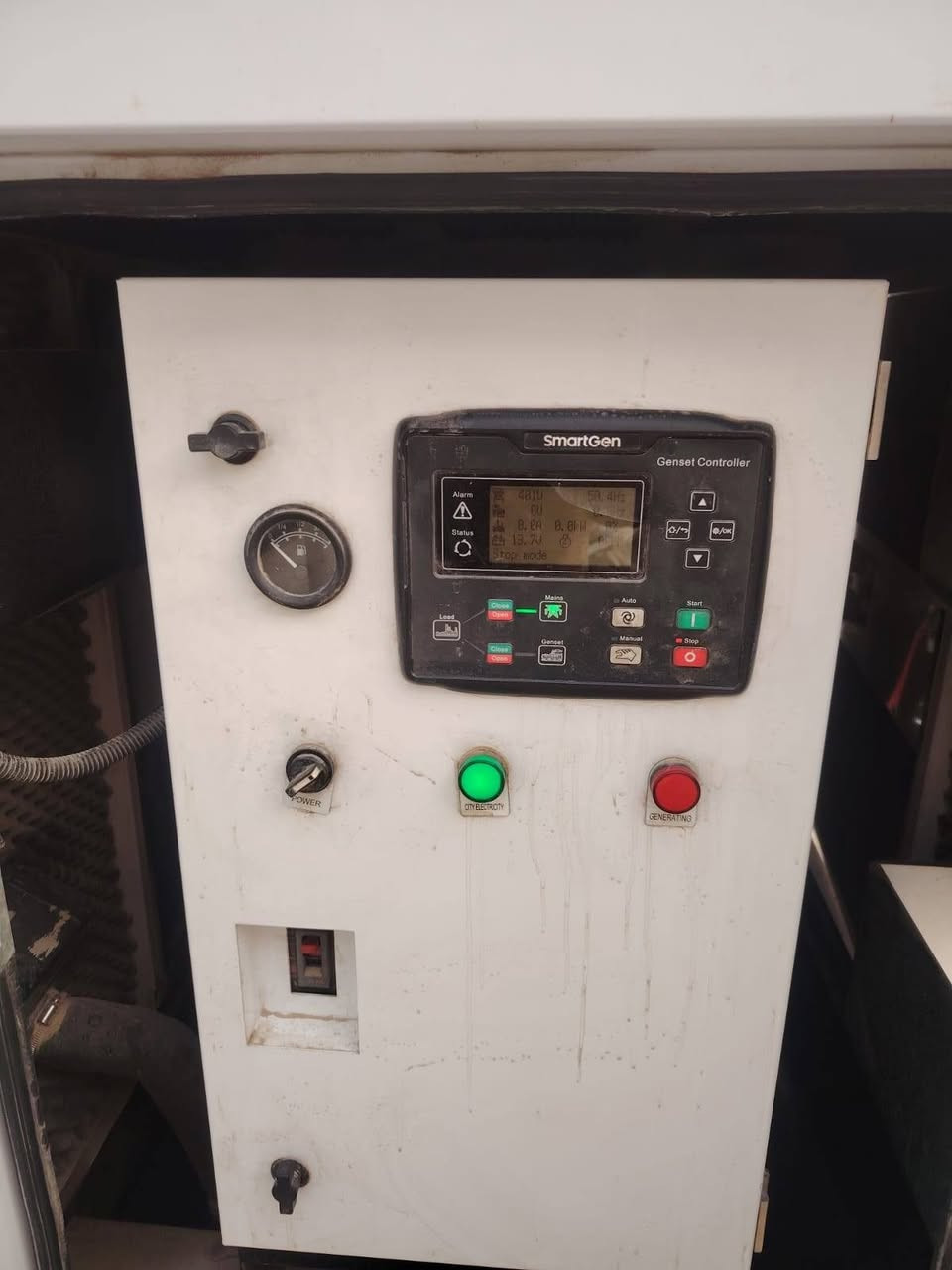 ​نوع المولدة: ماجيك باور (صيني) - مستعملة وبحالة جيدة.
السعة: 50 كيفي (50 kVA).
​الموقع: البصرة - الزبير.
​للتواصل كرار ***********
