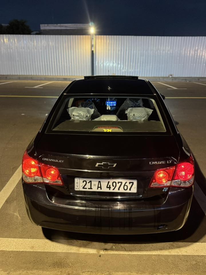 سلام عليكم شوفرليت كروز 2010 خليجي فول مواصفات فتحه جلد حساس خلفي لايت عدسه زنون تحكم ستيرن شاشه تبريد بيانو (شاشه) جام 4 اوتو اربع دسك ويل حجم 17 سياره بيها صبغ 3 جاملغات اثر جراد ماشيه 99 الف حقيقي رقم سليمانيه سنويه مجدده راعيها يدور تحويل  معروضه ب73 وبيها مجال مكاني بغداد الشعب حي التجار ***********
