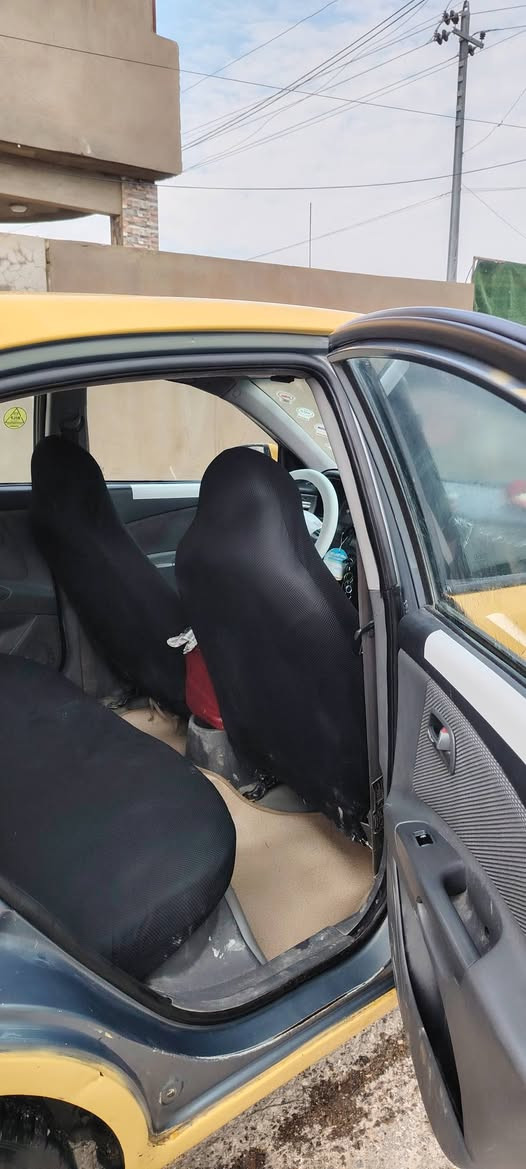 السلام عليكم كيه ريو موديل 9 بيها  معجون السياره يرادلها صبغ محرك صارلي 4 ايام شديتو مال كصه السياره حلوه تواير نضيفه رقم واصط مشروع وطني بسمي شرط التحويل هيئه غرامات صفر السعر 68 بيها مجال قليل اتصل ودلل ***********  ***********
