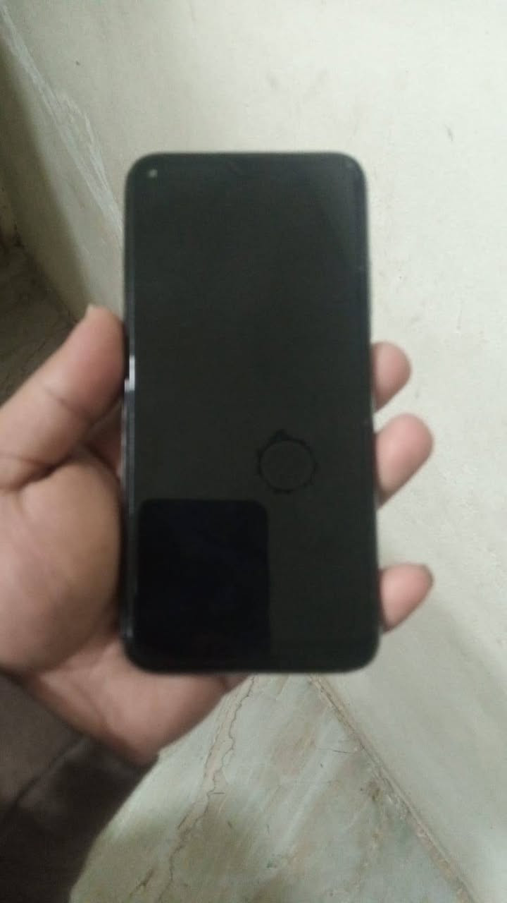 سلام عليكم جهاز هواوي واي 7ذاكره 128رام 8  قيم واخذه جهاز سريع بلشحن شاحن تايبسي صوته عالي حط سعرك واني اطبلك  مكان بغداد


**إذا كنت صاحب هذا الإعلان وتريد حذفه لأي سبب، رجاءا أرسل رسالة إلى الدعم الفني**