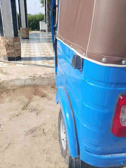 السلام عليكم
تكتك لبيع موديل 2020رقم وسنويه 
تكتك خير من الله 
تكتك كبل لشارع ضرر تكتك لغد مبدل بيه بس بستم 
تكتك ناعمه وخير من الله 
خياسات مابيه تجي وشوف بعينك 
السعر 6ونص وبيه مجال 
التفاصيل الباقيه اتصل على الرقم 🌷
***********
