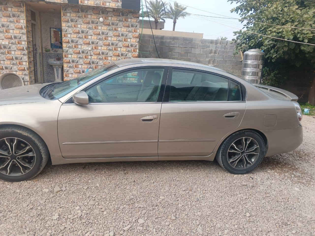 سياره نيسان ياباني محرك سته  موديل ٢٠٠٦ صدر أمامي خلفي تمام تخم تاير تبريد خير من الله مناقصها برقي ترايك وين مايعجبك رقم أربيل مصبوغه الجماليه فقط رأس جاملق الأمامي بارد سعر ٩٠ ترهم مراوس حسب القناعه مكان سياره الرمادي عندك مراوس تفضل خاص


**إذا كنت صاحب هذا الإعلان وتريد حذفه لأي سبب، رجاءا أرسل رسالة إلى الدعم الفني**