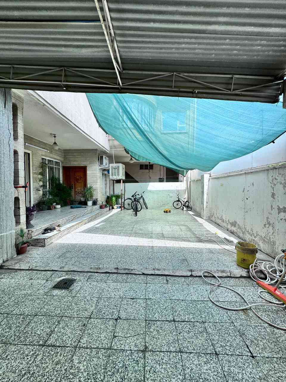 سعر الدار 220 مليون
دار للبيع ( حساب ارض )
الموقع : حي البلديات ( قرب مسجد الايمان )
المساحة : 220 متر 
الواجهة : 11 متر
الاتجاه : شروق تام
فرع صبة
الطابق الاول : غرفة نوم هول واستقبال ومطبخ وصحيات
الطابق الثاني : 3 غرف نوم وهول وصحيات 
نستقبل عروضاتكم في اغلب مناطق الجانب الايسر
موقع المكتب : سايدين السكر 

للاستفسار الاتصال على الارقام

***********
***********
