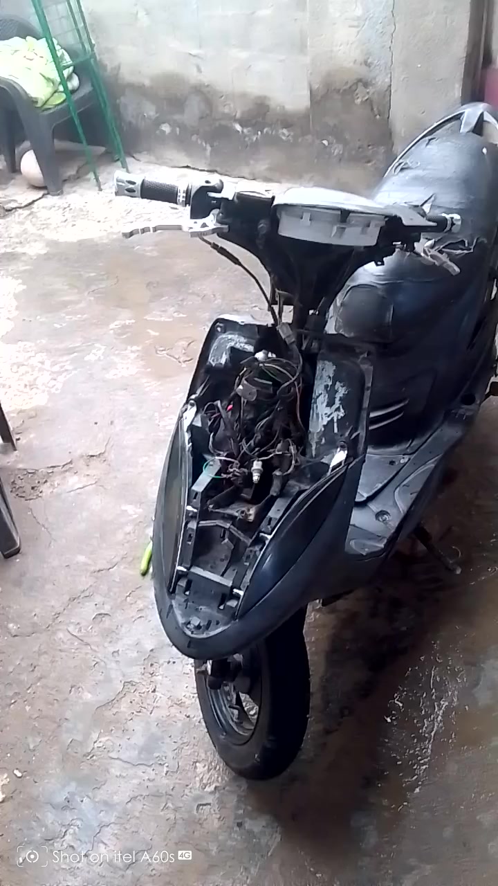 سلام عليكم للمروس بكير كلك فقط دراجه ماكس عدله دراجه مزوده بوشه 56 وكلج امامي رياضي دراجه صاروخ كفراته كامله رصاصيات ودراجه ماطربكه تونسك استفسار اكثر خاص مفتوح 👋😅


**إذا كنت صاحب هذا الإعلان وتريد حذفه لأي سبب، رجاءا أرسل رسالة إلى الدعم الفني**