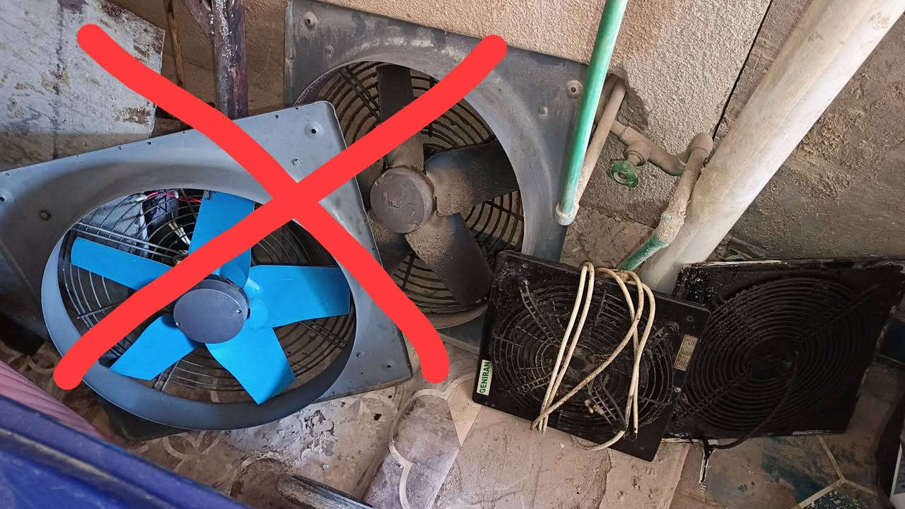 للبيع للبيع 
#غراض #مطعم  #للبيع 
#كراسي عدد 26
#فرن بيزا 
#ساحبات عدد 2
#شاشات (حجم 43) عدد 4
 #ميز بيتزا 
#شخاطات حديد 
#ثرامة 
#مغسلة
#مراوح جدارية 
#ستول حديدي


**إذا كنت صاحب هذا الإعلان وتريد حذفه لأي سبب، رجاءا أرسل رسالة إلى الدعم الفني**