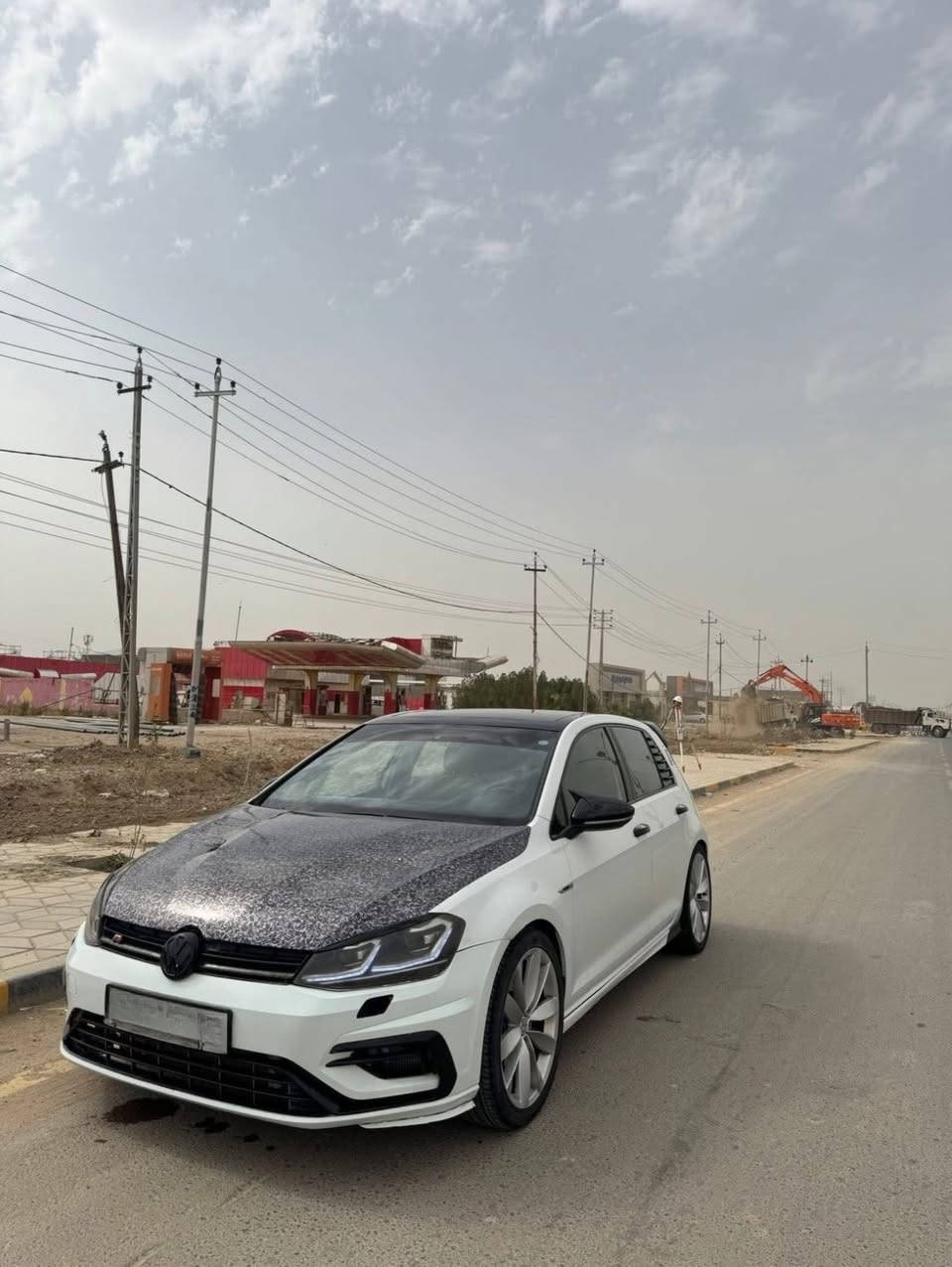 للبيع او المراوس .. 

Golf R 2016 mk7 
خليجي وكالة صباح

الممشى : 98،000 قابل للزياده 
بيها جاملغين مبدلات جانن كاربون فايبر وهسه بلون السيارة 
البنيد كاربون فايبر اصلي ، ويل قياس 19 مال R .. 
، 
التزويد .. 
توربو هايبرد stage2 
charge pipe 
h pipe 
y pipe 
دبات Corsa اكتف اكزوز 
نوزلات ريسنك 
بليكات ريسنك 
برمجة ايثانول 
برمجة استخدام يومي + برمجة دوسات 
، 
للتواصل : *********** 
او دايركت
