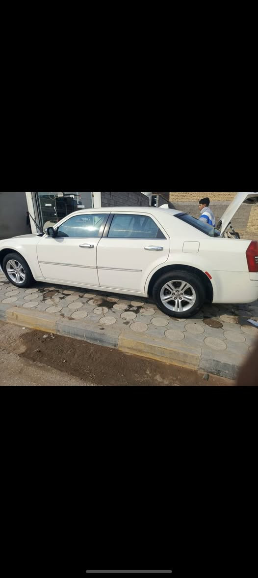 سلام عليكم اوباما موديل 8 وراد خليجي فقط باب صبغ هلال خلفي شوي صبغ لون ابيض رقم اربيل بسم صديقي وكاله سنويه منتهيه مكينه كير حداديه كفاله
السعر 120
***********
