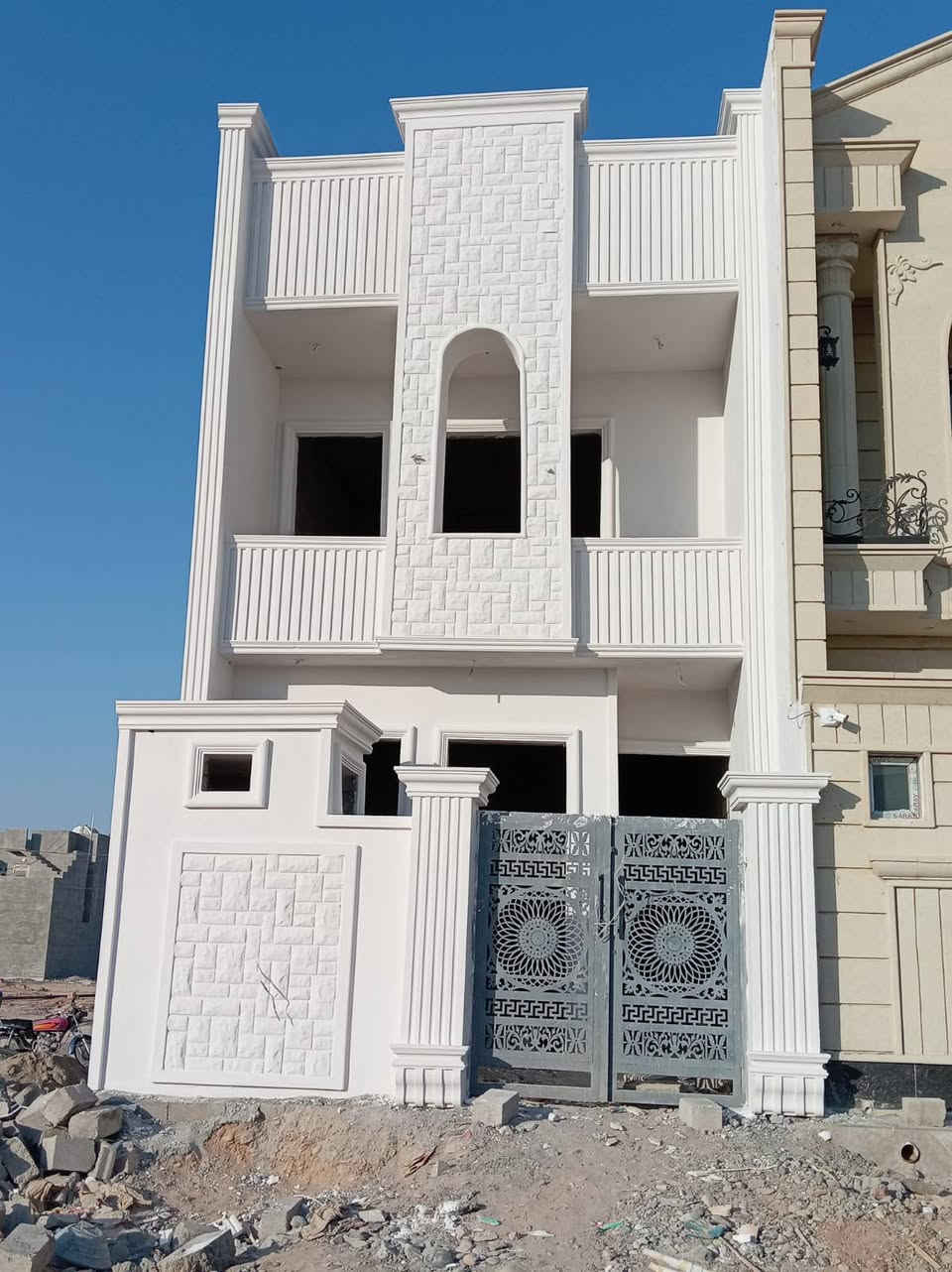 مروان الجنابي ! لبخ وطلس ونقش بلفوم التركي الكافه وجميع الديكورات اتصل على هذا الرقم ***********
