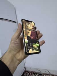 آيفون XS • ٦٤ جيجا • شاشة وبطارية مبدلة