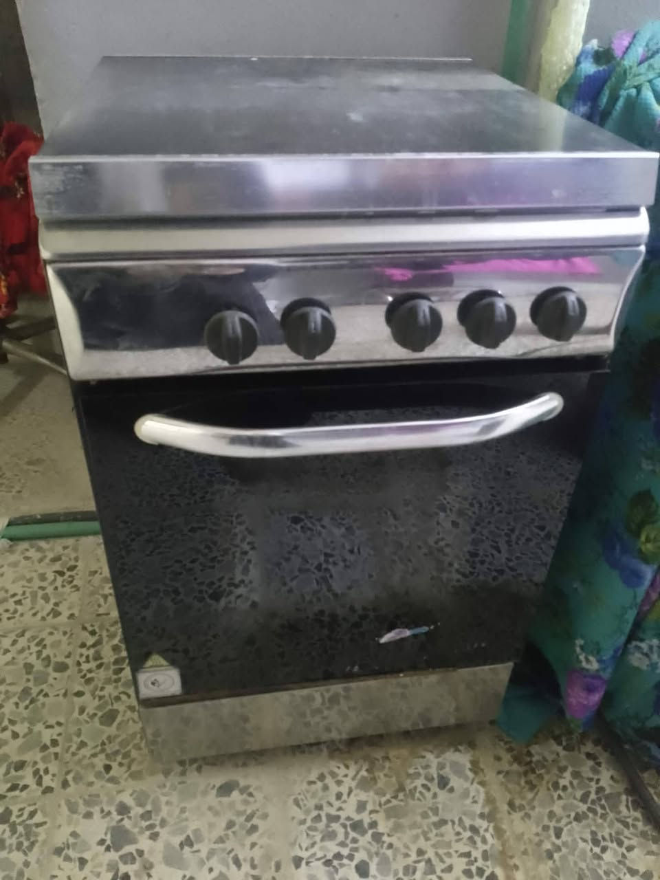 طباخ للبيع اربع عيون نضيف وشغال سعر 60


**إذا كنت صاحب هذا الإعلان وتريد حذفه لأي سبب، رجاءا أرسل رسالة إلى الدعم الفني**