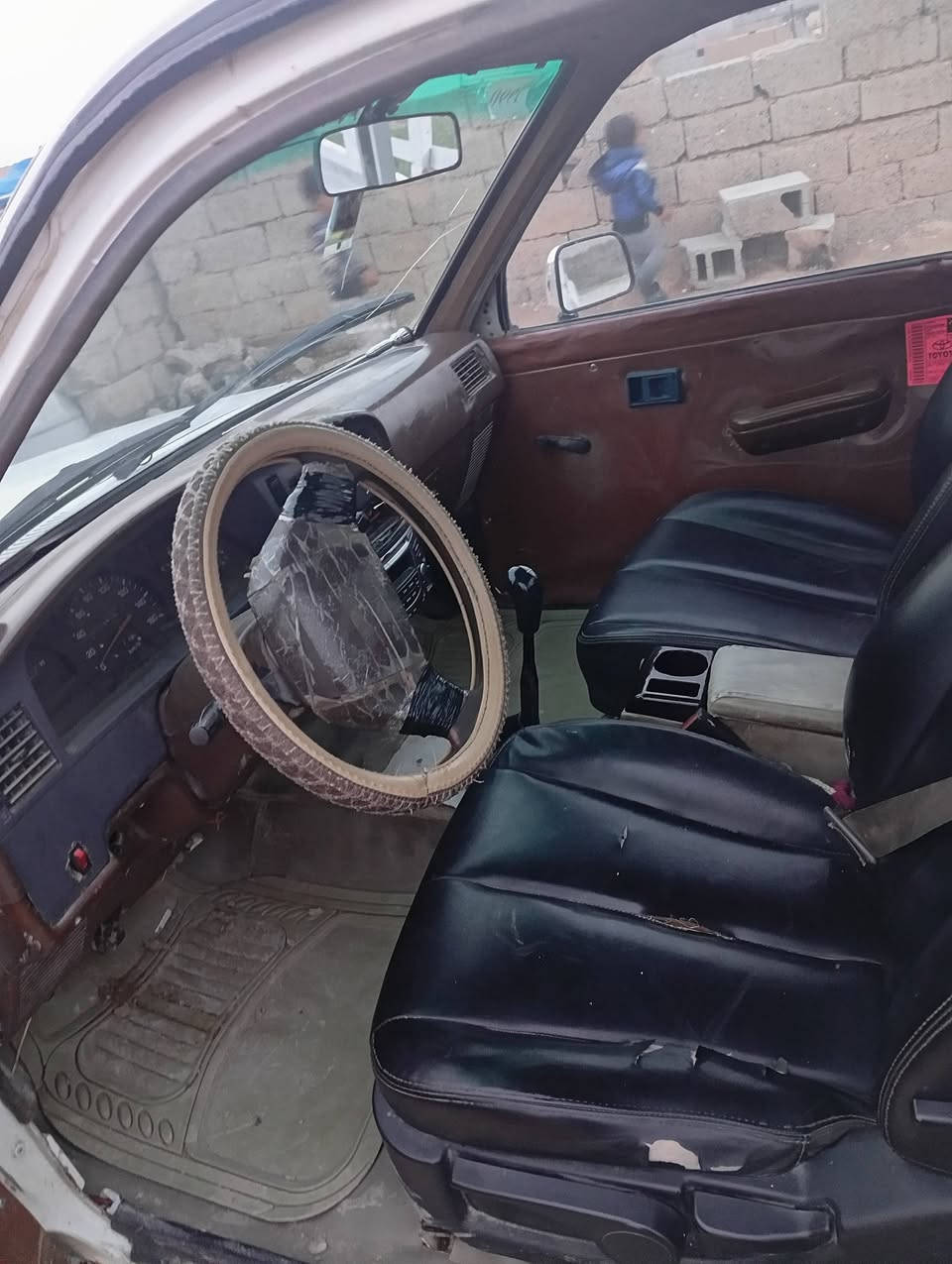 ديالى السعر 65
خمسه جنكال موديل 90
***********
