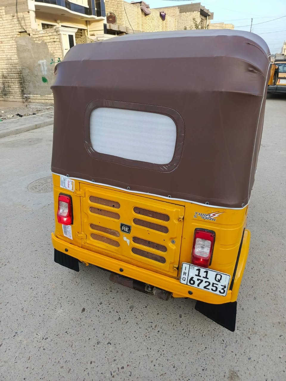 سلام عليكم تكتك للبيع موديل 2019 شهر 10 رقم وسنويه النكليزي تحويل مباشر تكتك جاهزه خير من الله العنوان بغداد الكماليه السعر 5950 وبيهه مجال الهاتف ***********
