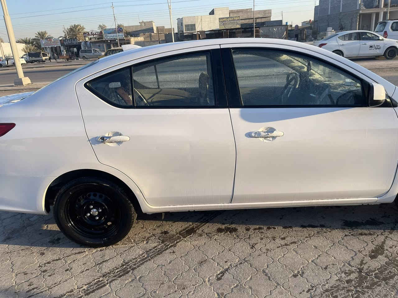 سني هندي بليته زركه 2024
ماشيه 32الف
مكفوله من الصبغ والبارد والتبديل
 بيها فقط شخط بسيط موضح بالصور 
127 ورقه وبيها مجال بسيط 
مكانها بصره /قبله/ حي الجامعه‭٠٧٧٢ ٥٠١ ٩٣٤١‬
