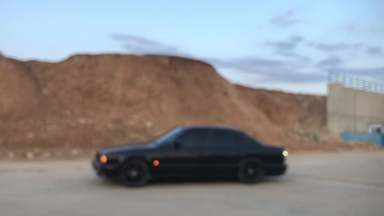 ماشاءاللە🚀🖤
سلاوی خوا لە گشتتان 
فرۆشتنی خێرا 

Bmw520i مەکینە کەپس 
مۆدێل ١٩٩٤ 
گێروو مەکینە وەک سەحات بەشەرت سەت فیترە 
بەشەرتی ئەوە ئەتدەمئ لە ۆپل بەنزین کەمتر بخوا 
کامل مەسروفی کرایە هی ژئر دەستی خۆمە  
موسوبراوە بەشەرت 
ناو فۆرمیکا دەژبول ئیرباگ سوکان ئیرباگ 
تەبرید کامل ئەشیای پئوەیە ئیش ناکا گەرمی بەشەرتە 
(واجیهەیە اسلی بە هەدیە ئەتدەمئ بەشەرت نیە )
 تکایە نامە مەنئرە بۆ پرسیار کردن تکایە 
دزیاری مالی مەدەنی بەشەرتی سەت ساڵ 
تکایە تکایە مشتەری نی سەرم مەیەشئنە 
(((گۆرینەوەم نیە تکایە ئیشم بە پارەیە )))
(((قەردوو قیستم نیە))) 
(((سحری کۆتای بی مەحامەلە ٢٦ وەرەقەیە))) 
وەرە ترای پئ بکە وەک تەیارە نەبوو نەتەوئ
ئەگەر مشتەری وەرە روبەروو ببینە لە چات سەیارە ناکردرئ  
زۆر توندوتۆل 
لە دەوروبەری شەقلاوەم 
ئادمینی خۆشەویست ❤️


**إذا كنت صاحب هذا الإعلان وتريد حذفه لأي سبب، رجاءا أرسل رسالة إلى الدعم الفني**