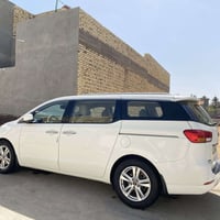 كيا كرنفال ٢٠١٦خليجي  ماشيه  ١٣٦ جاملغ صبع وبارد باب السلايت السياره م...