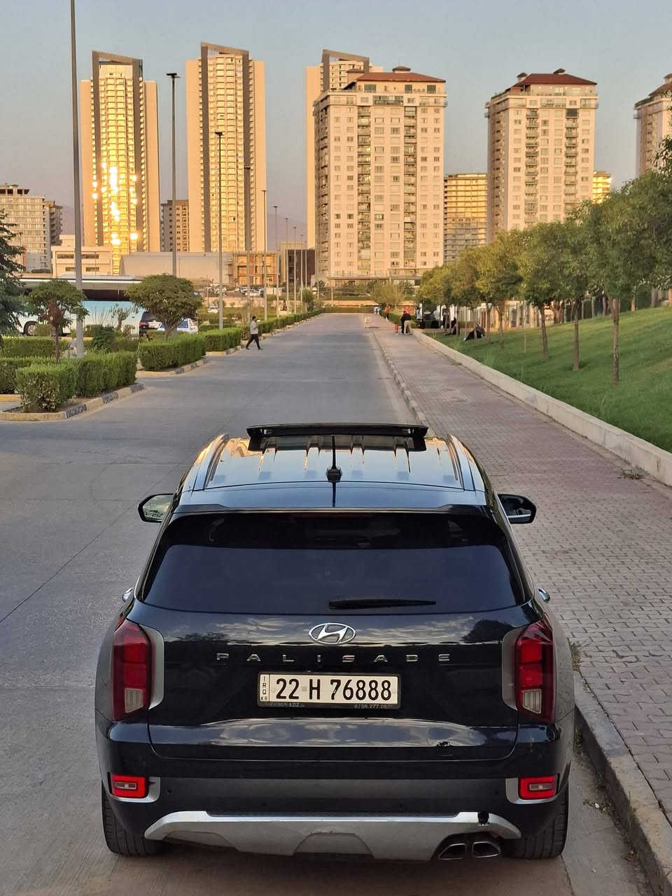Hyundai palisade 2020 VIP V6 3800
لون مميز داخل ابيض 7 راكب  مواصفات فتحة سقف شاشة كامرا بصمة تشغيل عن البعد بريك أبواب بصمة شفتات ستيرن 5 وضعيات للقيادة نظام توقف ذاتي تحكم ستيرن تحديد مسار مثبت سرعة رادار امامي وخلفي وجانبي حساسات اماميه خلفي صندوق كهرباء بردة جانبية بلادي تبريد مركزي بعد هواية مواصفات السياره حيل نضيف جاهزه حادثها خفيف صور الحادث سونر موجود بالمنشور هزة فحص رقم سنوية جديد بسمي السيارة مكاني سليمانية سعر 230 مجال للطيبين للإستفسار اكثر ***********
