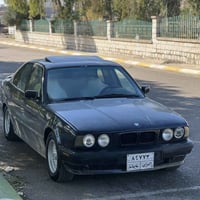 بۆ فرۆشتن مۆدیل ٩١ بیلاد ٥٢٥ ٢ جام كارەبا سڵاید تەبرید لێدراوی نیە ھەم...