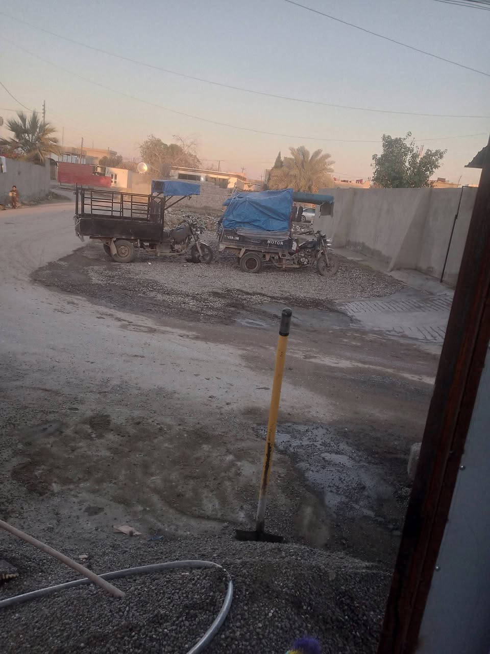 ستوتات لبيع ام تي ار شرط حطهن عد يمناك وحده محرك 25 وحده 21 قفلهن  مليون وثلث ميه مكاني شرقاط المحركهة 25 موديل 21 وهذيج موديل 19 وهلا بشرايه ***********
