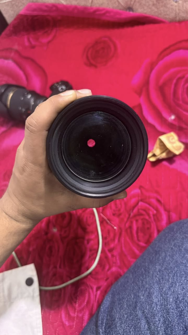 عدسة 85 فتحة1.4 ل نيكون 

للمراسلة وتساب فقط 
***********
