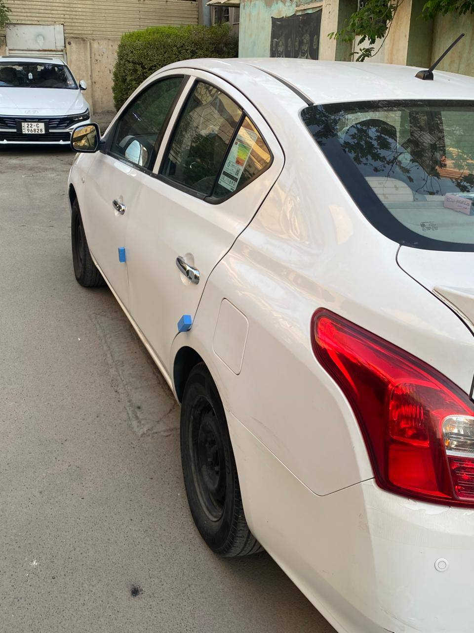 السلام عليكم سني هندي ٢٠ ام البليته الزرقاء اصل هندي سنويه وهزه جديده ورقم  مواصفات معروفه ماشيه٨٠ رقم بغداد بااسمي تحويل ثاني يوم مبدل باب الخلف السايق والسياره نضيفه خير من الله مابيه اي نقص مكانه بغداد الحريه للتواصل مع صاحب السياره على الرقم
***********
