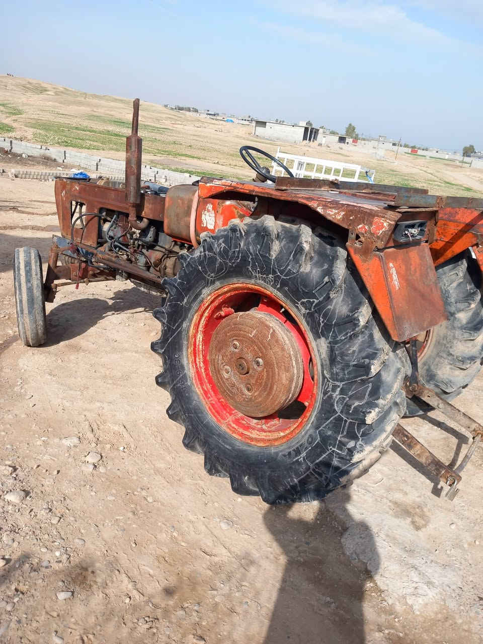 السلام عليكم ورحمة الله وبركاته عنتر لبيع موديل ٩٠ ديالى جلولاء اني مكلف نشر صاحب ***********
