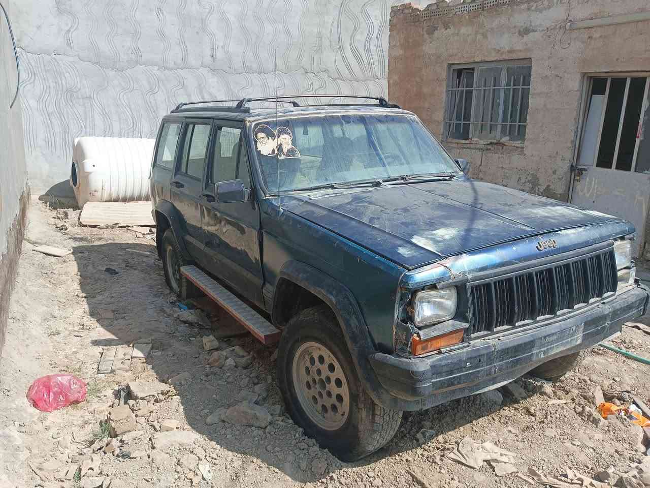السلام عليكم لبيع جيب شيروكي موديل ١٩٩٦ رقم بغداد كير عادي بلادي مكرك بلاد تريد ترتيب كهربيات بس كير محرك جديد حته تبريد كامل السعر ٢٠


**إذا كنت صاحب هذا الإعلان وتريد حذفه لأي سبب، رجاءا أرسل رسالة إلى الدعم الفني**
