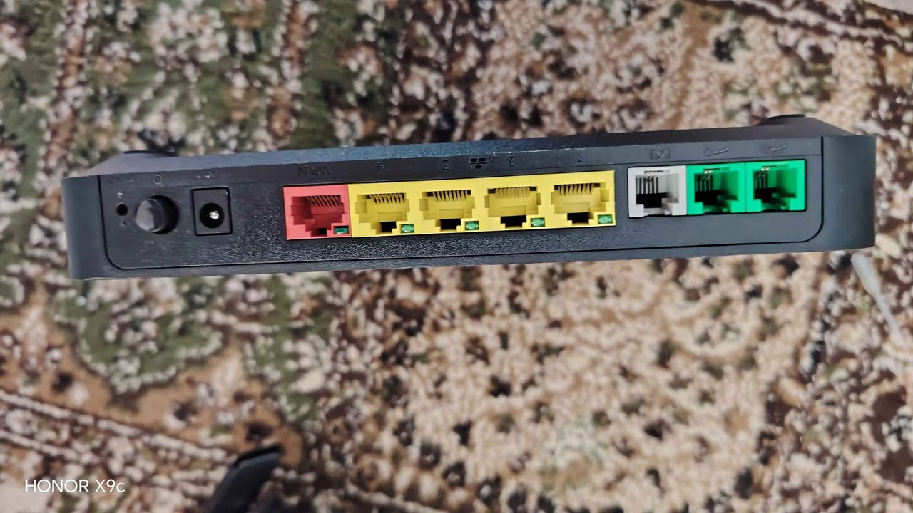 ڕاوتەری ئینتەرنێت
بالەی ئەوروپی
١٠٠ دانەیەک ئەبێت
بۆ پەیوەندی ***********
نرخی ١ دانە ٧٠٠٠ هەزار السليمانية, العراق
