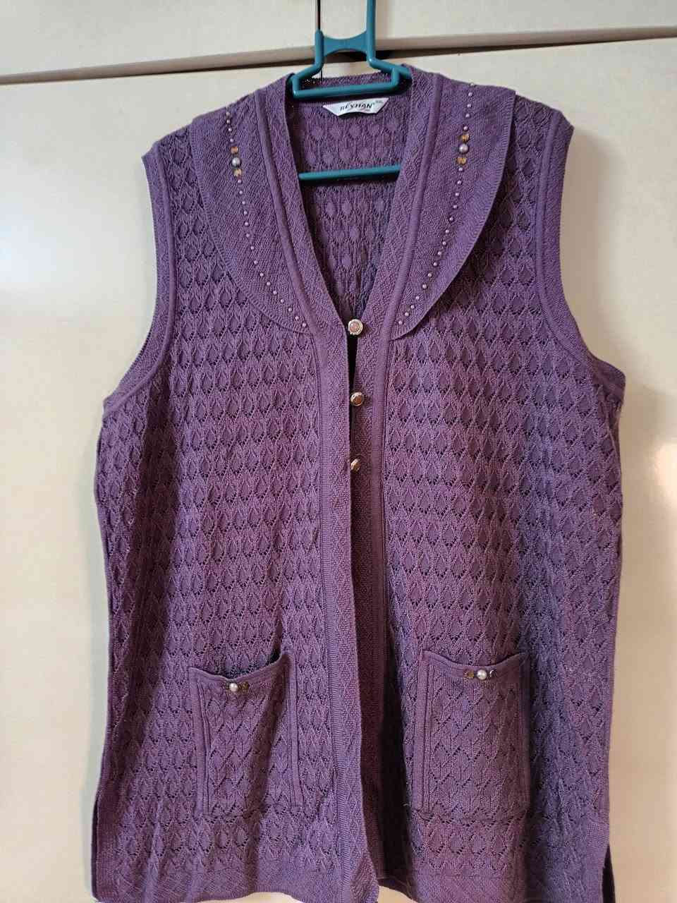 جدد ولله لبسه وحده 
سعر قطعه ٢٠ 
متوفر توصيل فقط بغداد بخمسه


**إذا كنت صاحب هذا الإعلان وتريد حذفه لأي سبب، رجاءا أرسل رسالة إلى الدعم الفني**