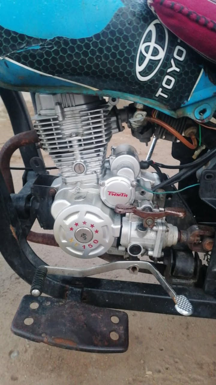 سلام عليكم ستوته البيع موديل 2020 محرك 2025 وراق صولي شرط الصولي كهربائيات كله شغاله بس شد باتري ستوته نظيفه شاصي كفاله تخم تاير جديد السعر مليون 300 وبيه مجال الشراي مكاني بابل تصل آبيك خير ودلل () () ***********
