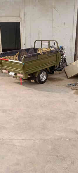 ستوته لبيع موديل ٢٠١٨ كهربايات شغلا مكفولا اوراق وشاصي تخم تاير جوبلس  ***********
