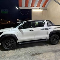 هايلوكس ادفنجر • ٢٠٢٢ • فور ويل