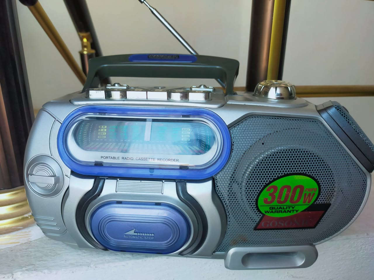 شغال راديو ومسجل سعره 25 الف


**إذا كنت صاحب هذا الإعلان وتريد حذفه لأي سبب، رجاءا أرسل رسالة إلى الدعم الفني**