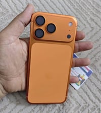 17 برو ماكس مشحون 25 مرة Eism  شريحة الكترونية   واتساب 07726224741