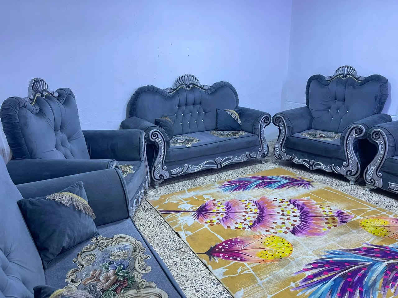 تخم ملكي 10 مقاعد تكمه ستعمال قليل اخو الجديد نضافته 💯/ 💯 ب325
***********
***********واتساب
