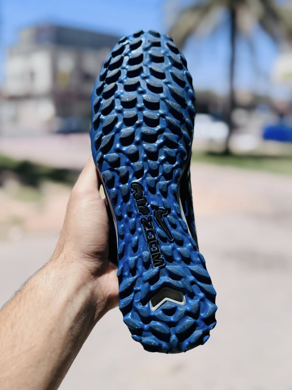 نايك ايرزوم 

باله اصلي نضافه 100/100

قياس 44 ونص 

طول القدم 28 ونص

قاعده طبيه 

توصيل متوفر جميع محافضات العراق 

***********
