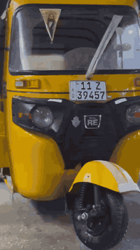 سلام عليكم تكتك 19 البيع شهر 11 رقم سنويه مكان فلكه حي النصر سعر 5600 بيه مجال حك جيه معمر دوس وبيه بل الغد هم معمر مرشوشه ***********
