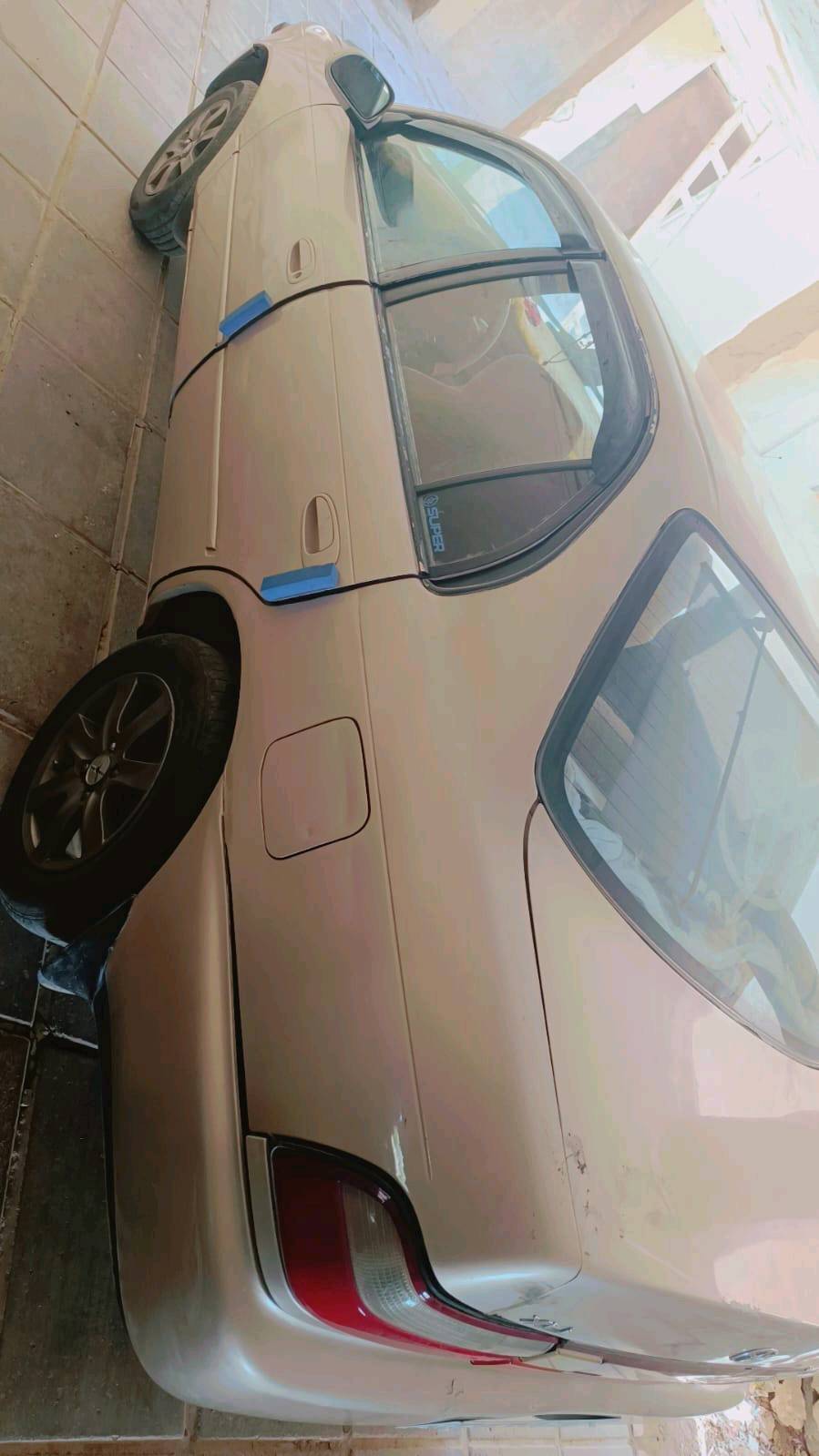 كورلا 1992 
رقم بغداد. مشروع وطني 
سيارة جاهزة ونظيفة 
🚩المكان /تكريت -القادسية 