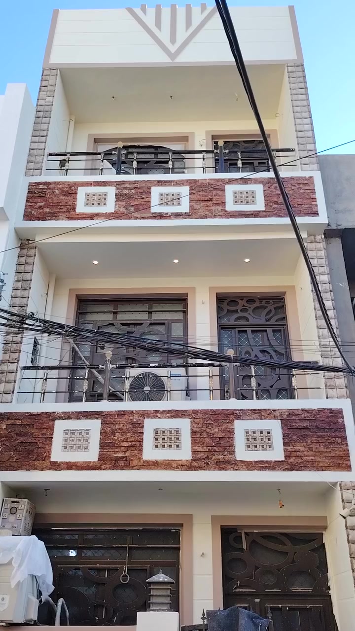 خلفه سيراميك ولبخ وصباغ متواجد في بغداد ***********
