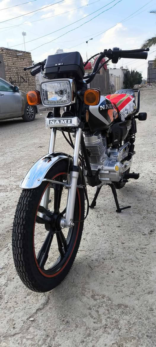 السلام عليكم دراجه 5 گير للبيع دراجه مسحوگه على أيدي صارلي شهر من طلعتها من الوكيل دراجه خير من الله سلف هندر دبل اشاره سرعه 150 ويل كب والدراجه جنايتها يعرفونها *********** رقمي Singapore
