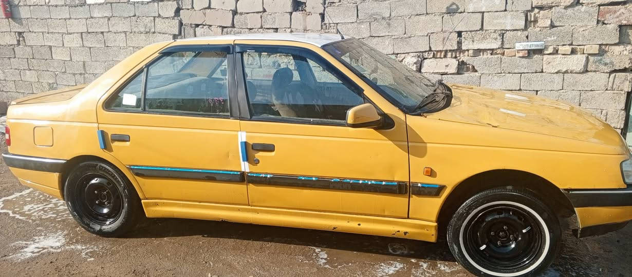 بيجو 405 موديل 15 بغداد تحويل ثاني يوم مصفره هيئة وغرامه سياره خير من الله السعر 25 رقم الهاتف ***********
