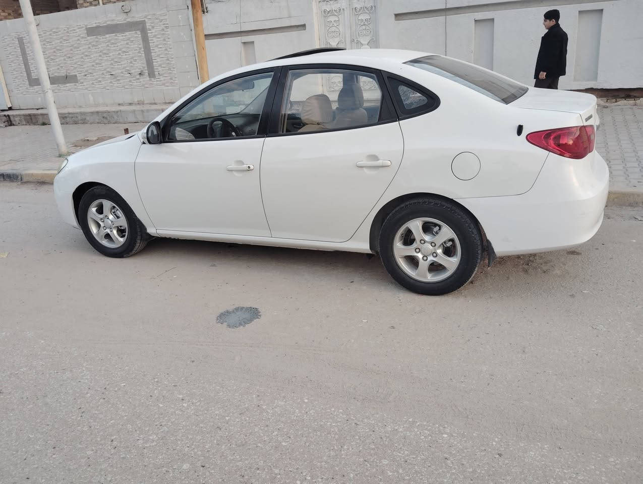 النترا خليجي موديل 2011 رقم اربيل انكليزي تحويل أو وكاله مضمونه 100٪ السياره بيها جاملغ أمامي ايسر مبدل اصلي وبيها كم مكان بارد بدون دواخل شواصي مكفوله جاهزه السياره على الفحص گير جديد مابي لا صفته ولا شي محرك نظيف حداديه تمام تبريد وتدفئة شغال ...
فتحه سقف 💢 محرك 1600 شرط لا مفتوح ولا بخار 💢  اشاره بالمرايا 💢 السعر المطلوب ((  107  )) بيها مجال بسيط للشراي للاستفسار الاتصال على الرقم *********** 
مكاني نجف دور الهنديه - تراهم مراوس حسب القناعه
